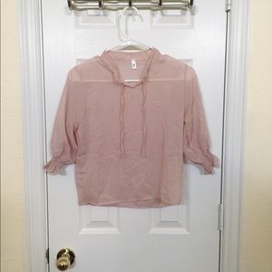 VAN VAN soft pink blouse